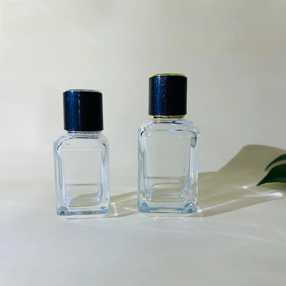 Wholesale Luxury Square Empty Glass Perfume Spray Bottle 30ml 50ml with Custom Private Label
